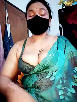 Tina-Sen online show from July 31, 6:42 pm