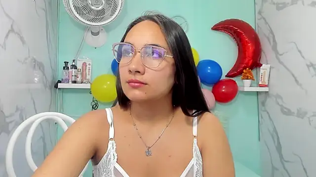 Maylin horny19 online show from June 9, 3:17 am