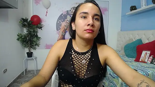 Maylin horny19 online show from February 26, 7:35 pm