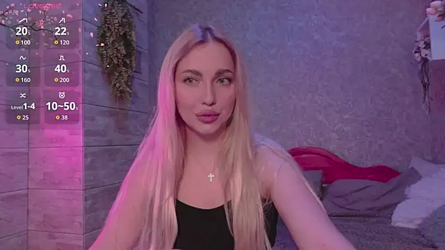 Snapshot of Mika_Rayy chatting on October 2, 4:23 pm Mika Rayy online show from October 2, 4:23 pm