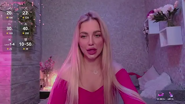 Snapshot of Mika_Rayy chatting on October 14, 6:43 pm Mika Rayy online show from October 14, 6:43 pm