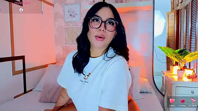 CharlotteGraay online show from July 29, 8:53 pm