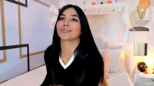 CharlotteGraay online show from October 29, 8:22 pm