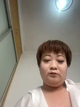 Hey-Cute online show from July 3, 3:23 am