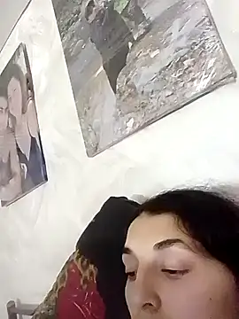 Snapshot of Rosanna_Rennie chatting on October 2, 1:21 am Rosanna Rennie online show from October 2, 1:21 am