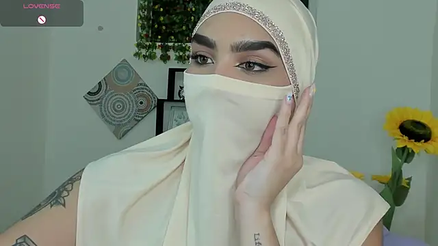 Maissa Alabi online show from September 15, 8:38 pm