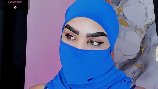 Maissa Alabi online show from July 28, 9:03 pm
