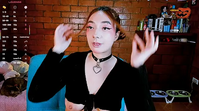 Annycolin  online show from February 13, 9:38 pm