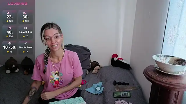 Princezzlove3 online show from February 10, 1:14 pm