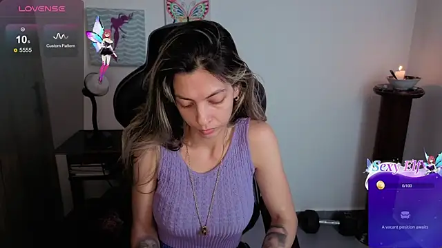 Princezzlove3 online show from June 25, 2:07 pm