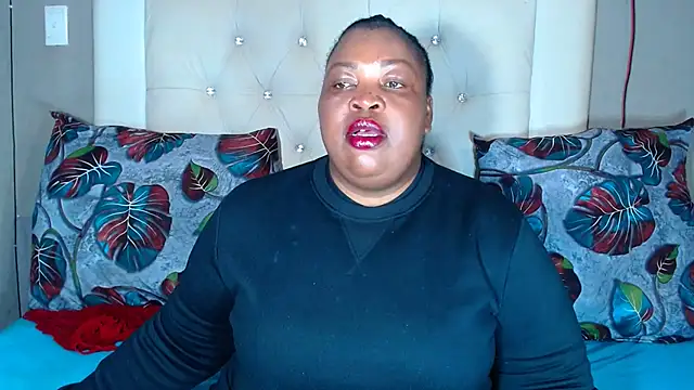 omalicha98 online show from July 6, 5:56 am