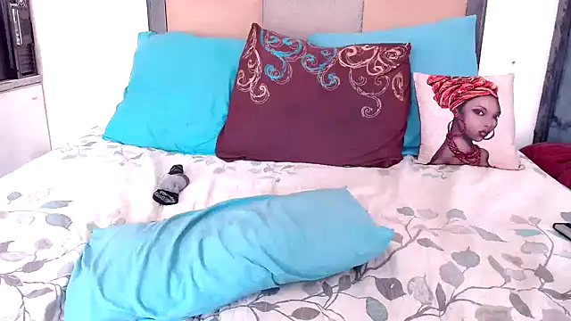 omalicha98 online show from December 1, 8:51 am