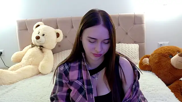 Snapshot of Lilliana_Moon chatting on October 1, 7:35 am Lilliana Moon online show from October 1, 7:35 am