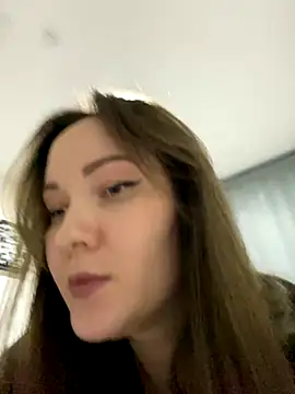 Kiss My Body online show from September 14, 4:05 pm