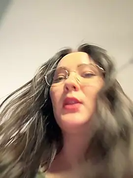 Kiss My Body online show from February 27, 5:57 pm