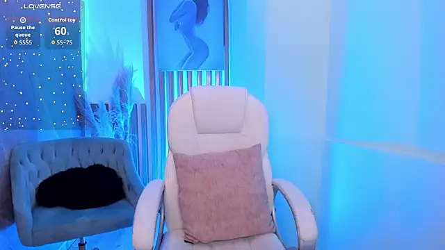 MattThompsonn online show from June 7, 9:32 pm