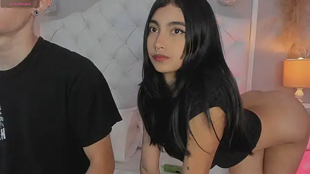 connor and angel online show from November 3, 12:42 pm