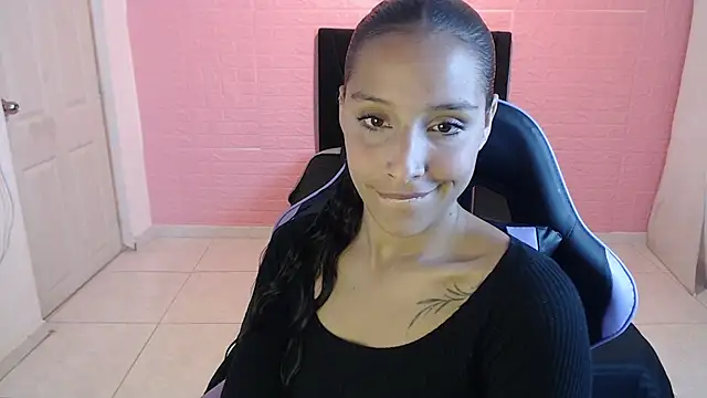 DULCE1609 online show from February 23, 8:08 pm