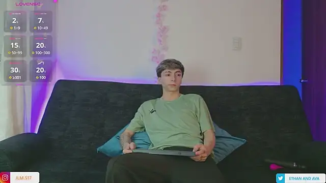 ethan and ava online show from July 23, 12:24 pm