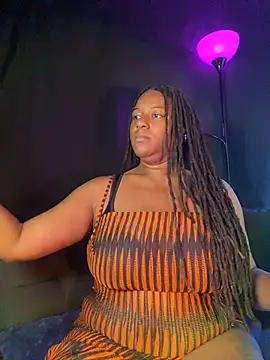 GoddessP online show from June 18, 11:59 am
