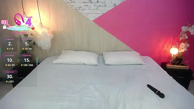 miss honey01 online show from October 26, 10:49 pm