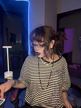 NanaGameplays707 online show from June 19, 4:06 am