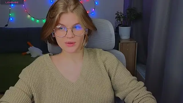  JessieVibes online show from November 15, 1:01 pm