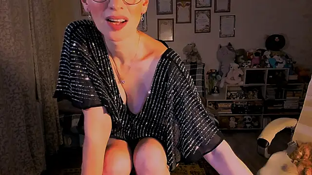 red rocco online show from December 20, 5:50 pm