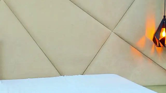 ChloeFrost online show from July 8, 7:32 am
