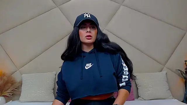 ChloeFrost online show from September 20, 4:55 am