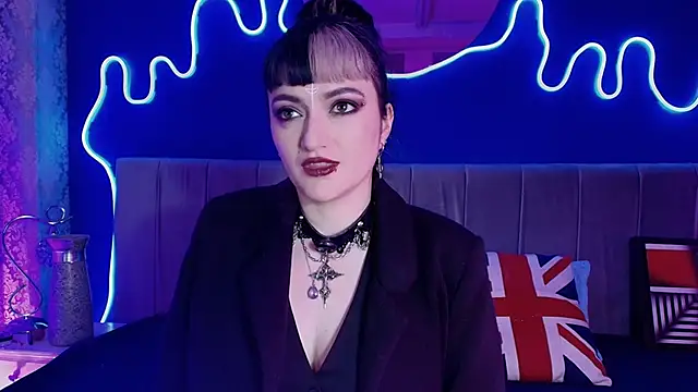 JeanneSabatier online show from June 11, 7:43 pm