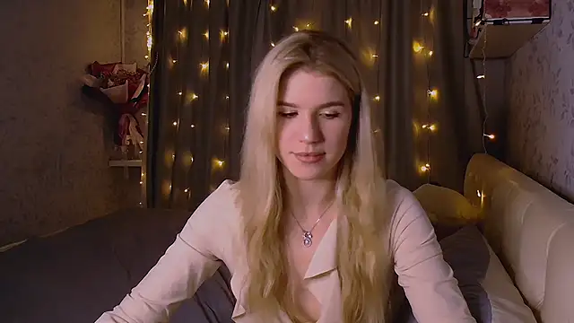 Snapshot of Melissa_smith_ chatting on October 13, 7:16 pm Melissa smith online show from October 13, 7:16 pm