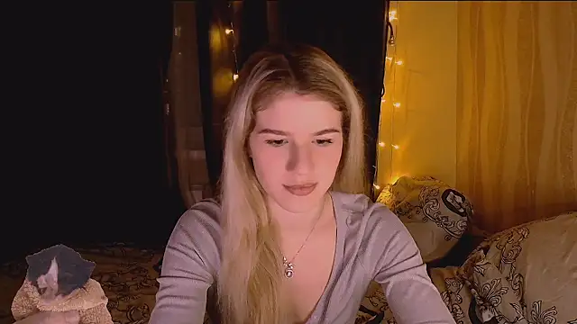 Melissa smith  online show from November 29, 3:38 pm