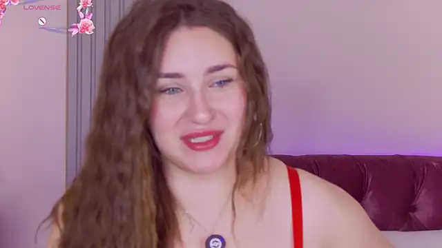 KiraBarlows online show from July 5, 8:25 pm