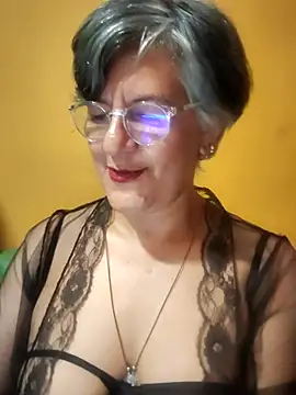 ilonna2025 online show from July 2, 5:13 am
