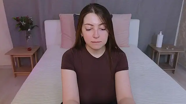 Ann moon   online show from June 20, 4:21 pm