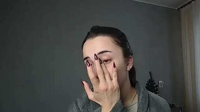 Eva Gloryy online show from February 13, 12:40 pm