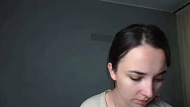 Eva Gloryy online show from June 11, 3:20 pm