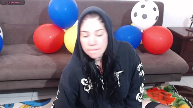 sharonnleon online show from July 10, 12:38 pm