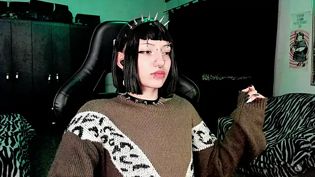 roxy toxic online show from January 15, 12:49 am