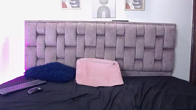 Stephanie69ryanhot online show from June 24, 1:54 pm
