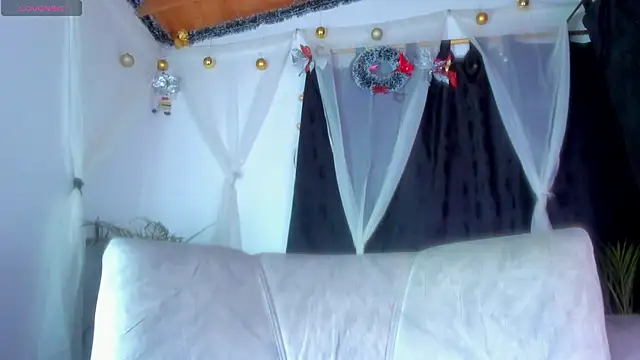 Freydis18 online show from March 9, 4:37 am