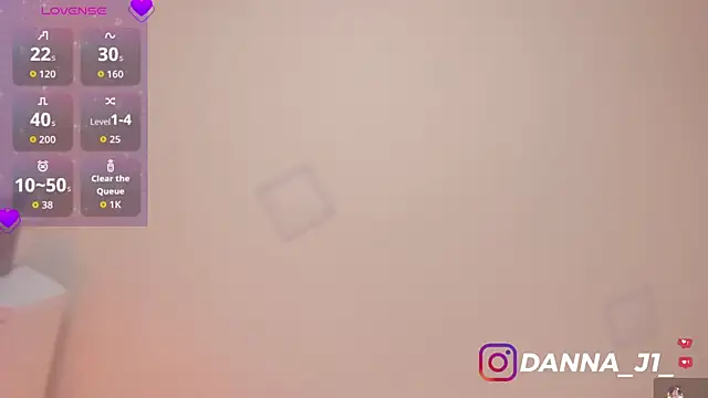 DannaJhonson1 online show from July 23, 1:58 am