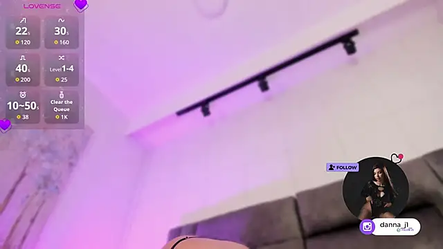 DannaJhonson1 online show from November 26, 8:43 pm