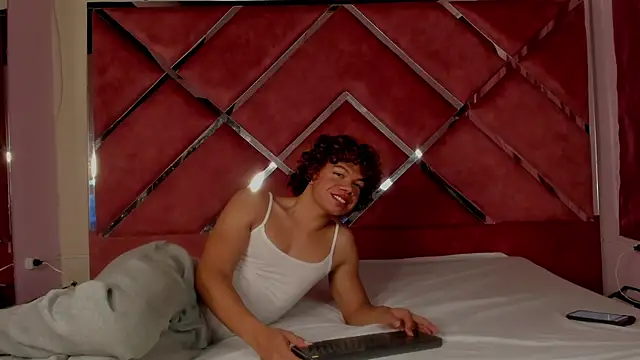 DanteAndKyle online show from November 10, 11:11 pm