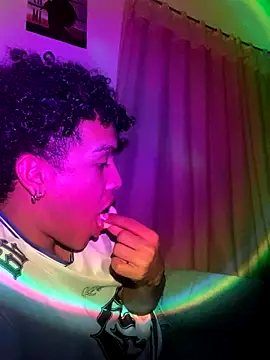 DanteAndKyle online show from October 16, 11:40 pm