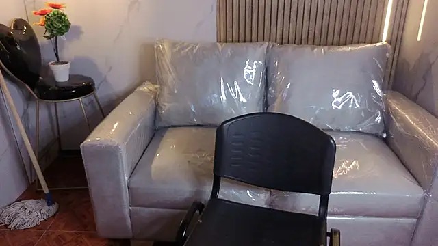 Kitten Cam online show from June 12, 4:20 am