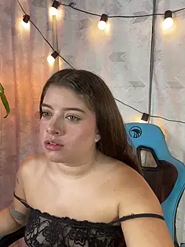 Lia little18 online show from April 27, 9:34 pm