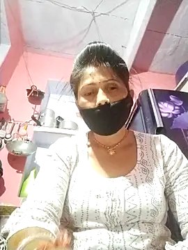 Snapshot of Bhavya_Bhan chatting on October 13, 12:46 am Bhavya Bhan online show from October 13, 12:46 am