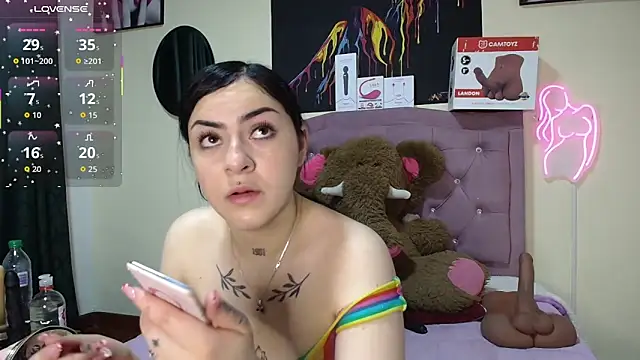 Emmie Hot online show from June 13, 12:02 pm